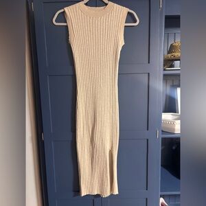 Olive & Oak Cream Ribbed Midi Dress